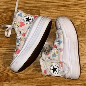 Platform converse